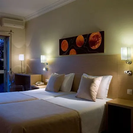 Lagoa Dos Pastorinhos Hotel 2*