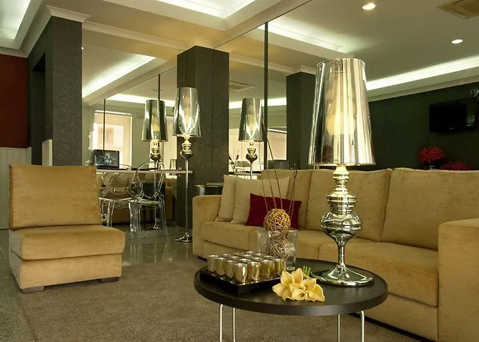 Hotel Lagoa Dos Pastorinhos 2*