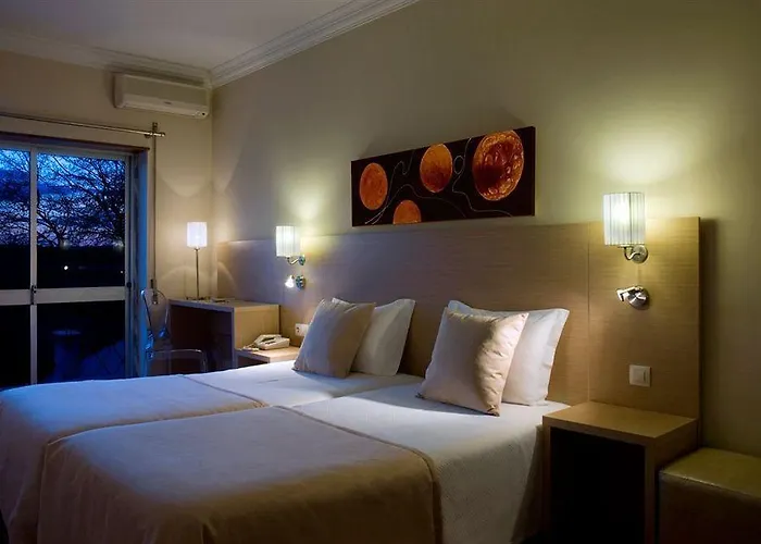 Lagoa Dos Pastorinhos Hotel 2*